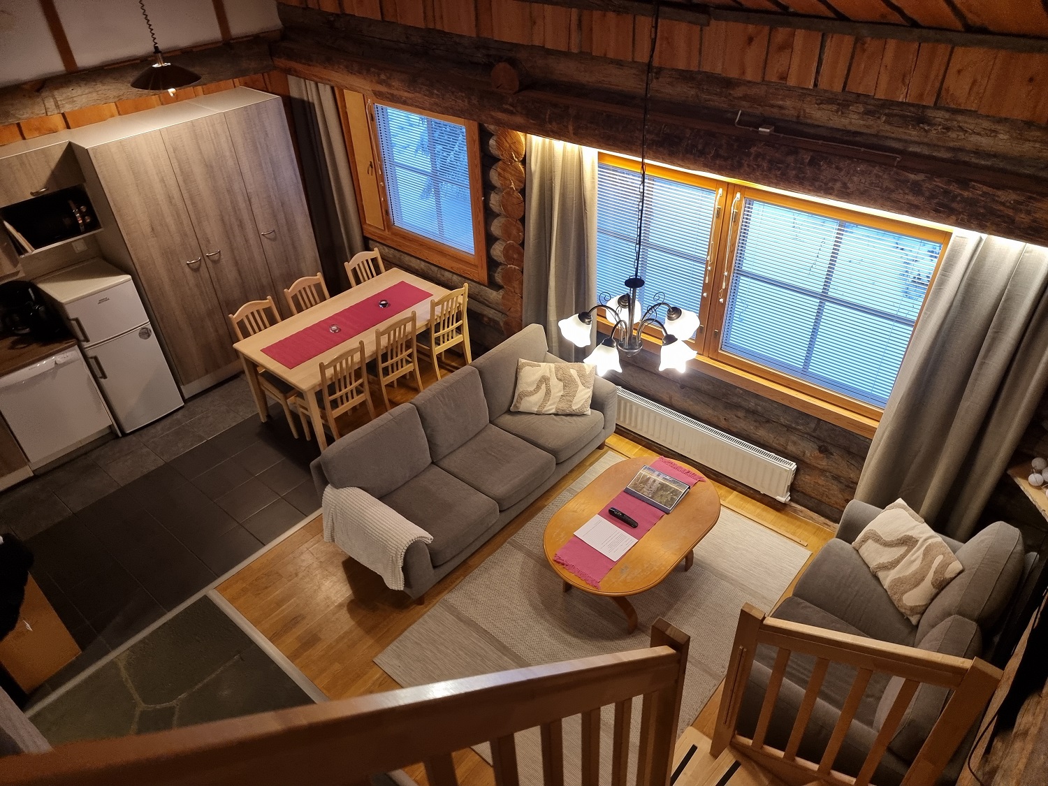 6 hlö mökki; C.4, C.5, C.7 ja C.8